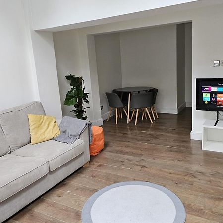 Beautiful Garden Flat Near Central ロンドン エクステリア 写真